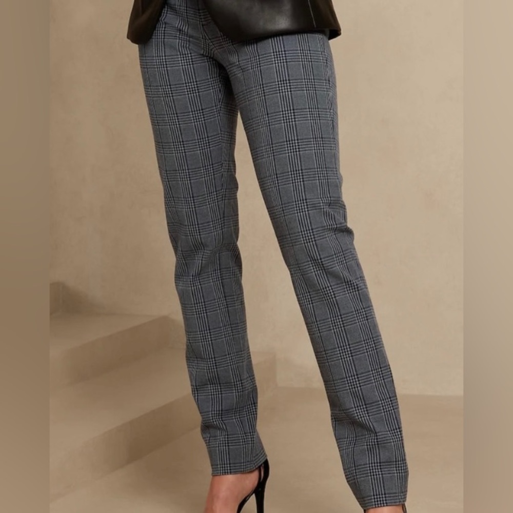 Banana Republic - Sloan Slim Pant - Navy Plaid